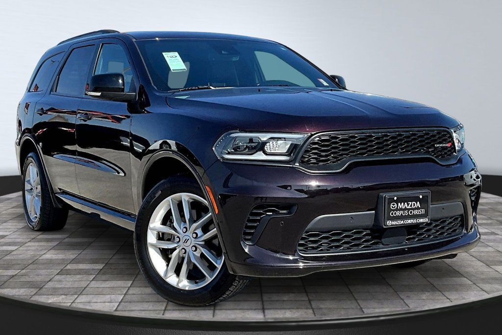 Used 2025 Dodge Durango GT AWD/4WD image 4