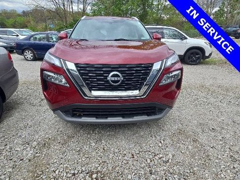 Used 2022 Nissan Rogue SV w/ SV Premium Package AWD/4WD image 2