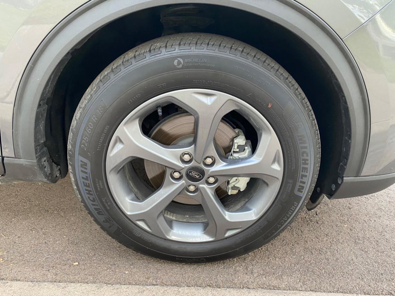 Used 2025 Ford Escape ST-Line w/ Equipment Group 301A FWD image 22