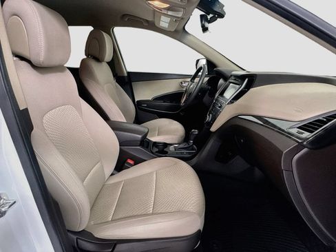 Used 2018 Hyundai Santa Fe Sport w/ 2.4L Value Package 02 AWD/4WD image 28