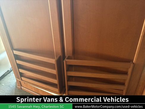 Used 2016 Mercedes-Benz Sprinter 3500 image 32