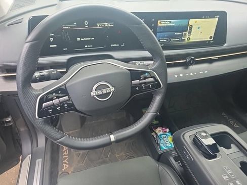 Used 2023 Nissan Ariya AWD image 2