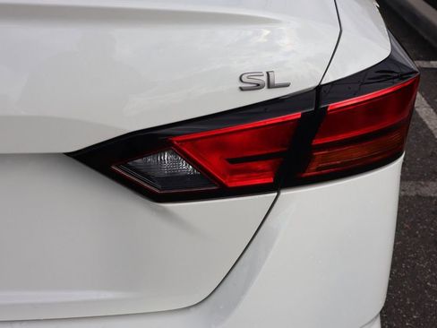 Certified 2025 Nissan Altima 2.5 SL FWD image 30