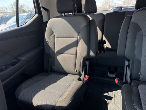 Used 2018 Chevrolet Traverse LT w/ LPO, Floor Liner Package AWD/4WD image 14