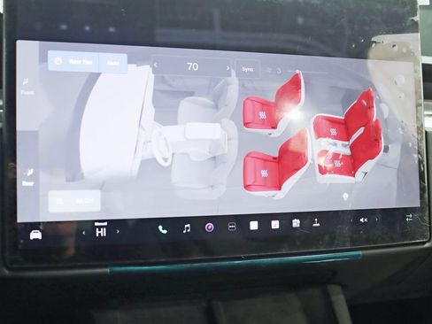 Used 2024 Tesla Model X Plaid image 19