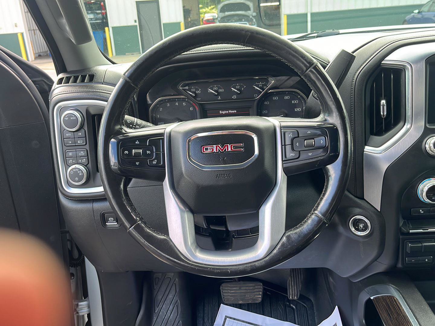 Certified 2020 GMC Sierra 1500 Elevation w/ Elevation Value Package AWD/4WD image 18