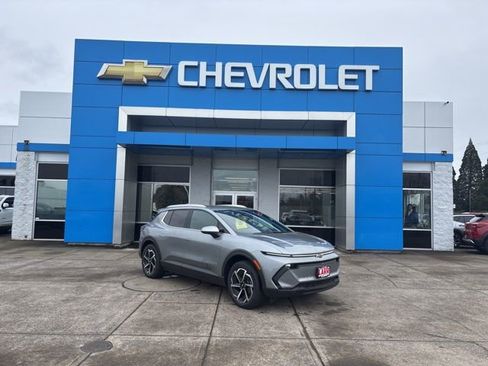 New 2026 Chevrolet Equinox EV LT image 1