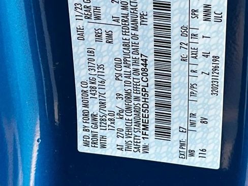 Used 2023 Ford Bronco Badlands image 42