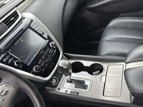 Used 2017 Nissan Murano SL w/ Cargo Package image 21