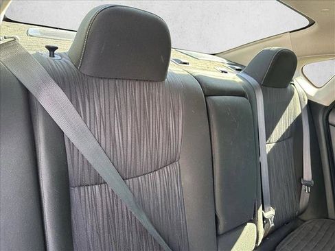 Used 2019 Nissan Sentra SV image 29