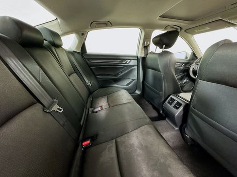 Used 2019 Honda Accord EX image 25