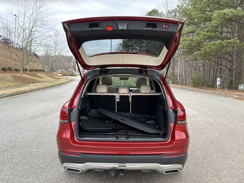 Used 2020 Mercedes-Benz GLC 300 4MATIC image 22