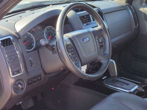Used 2011 Ford Escape Limited w/ 301A Rapid Spec Order Code image 13