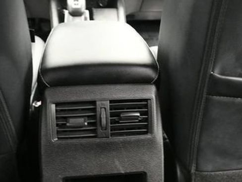 Used 2022 Mitsubishi Outlander SE AWD/4WD image 35