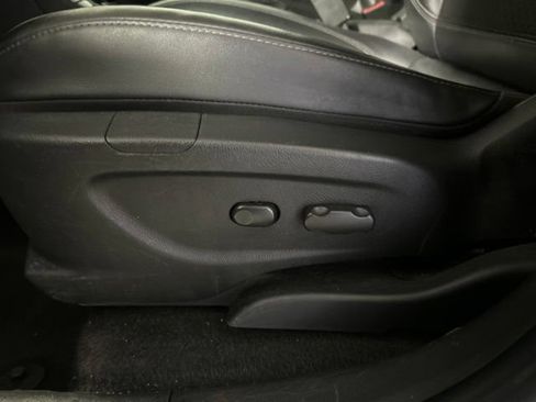 Used 2020 Buick Encore Preferred FWD image 13