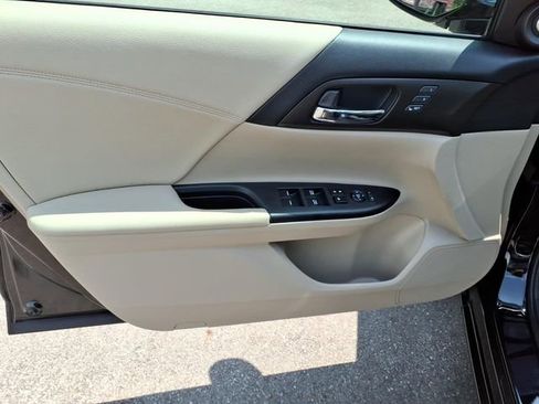 Used 2013 Honda Accord EX-L image 12
