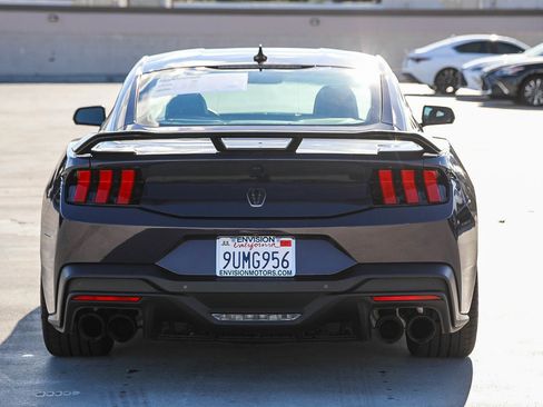 Used 2025 Ford Mustang Dark Horse image 6