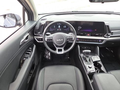 Used 2023 Kia Sportage EX FWD image 25
