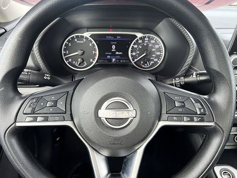 Certified 2025 Nissan Sentra SV FWD image 21