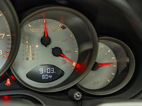 Used 2005 Porsche 911 Carrera S RWD image 30
