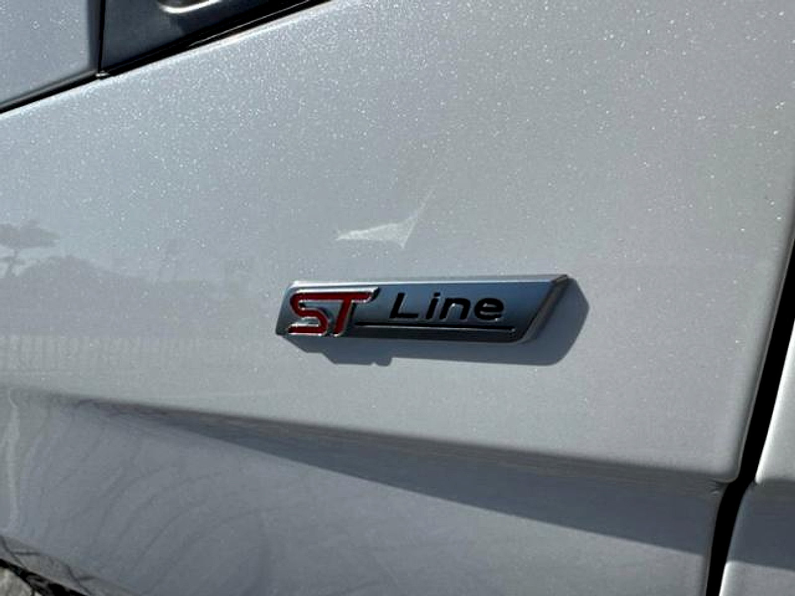 Used 2023 Ford Edge ST-Line AWD/4WD image 5