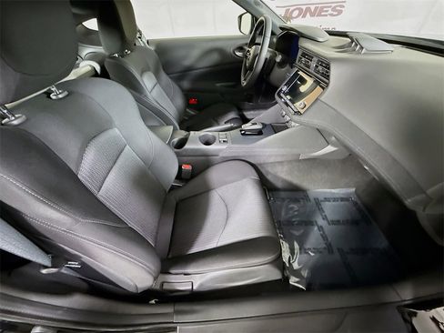 Certified 2025 Nissan Z Sport w/ Floor Mat Package image 27