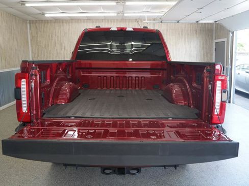 Used 2025 Ford F250 Lariat w/ Chrome Package AWD/4WD image 37