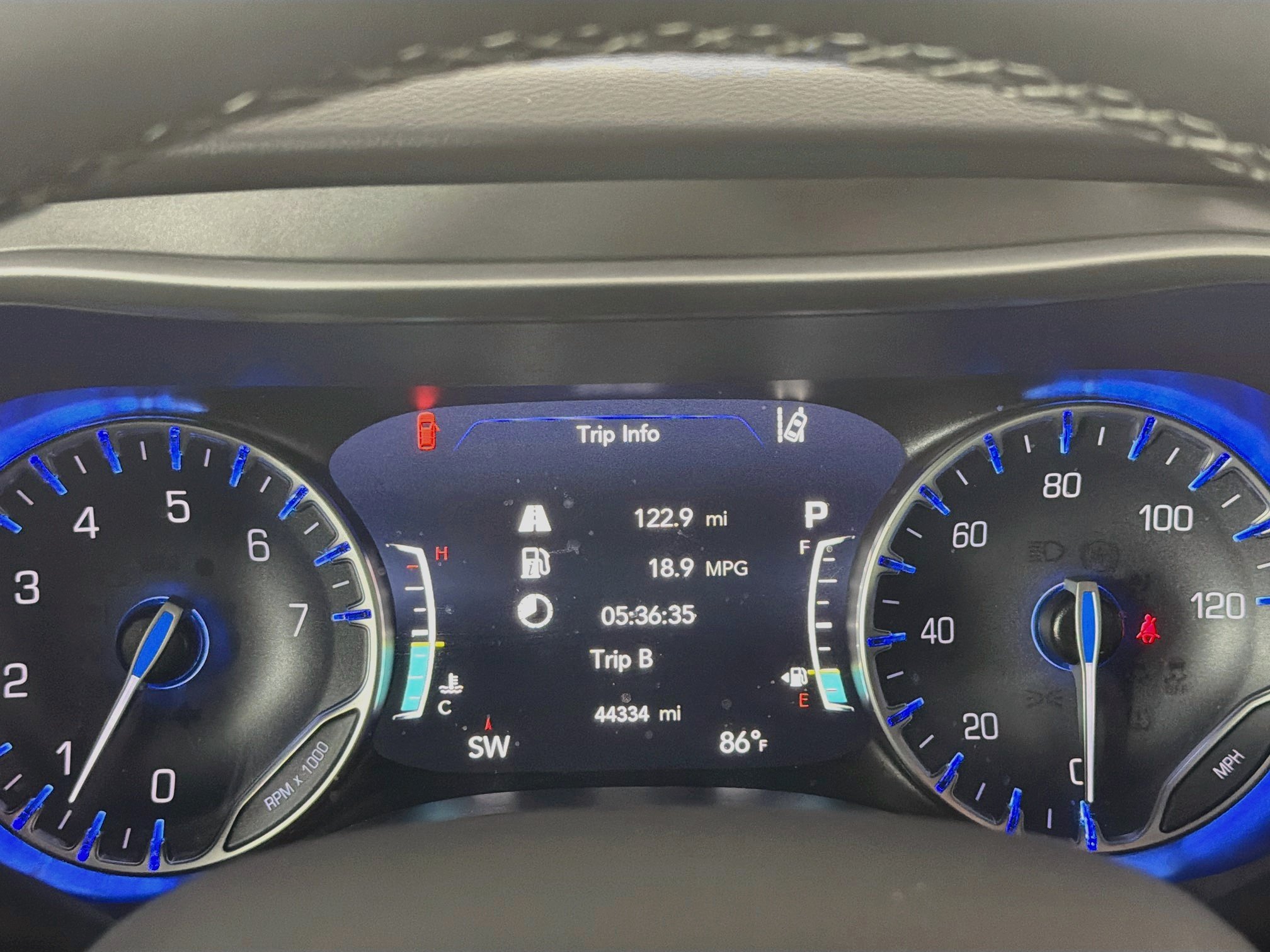 Used 2025 Chrysler Pacifica Select FWD image 19