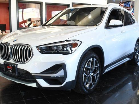 Used 2020 BMW X1 xDrive28i w/ Premium Package AWD/4WD image 1