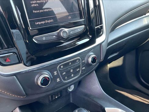 Used 2020 Chevrolet Traverse LS image 33