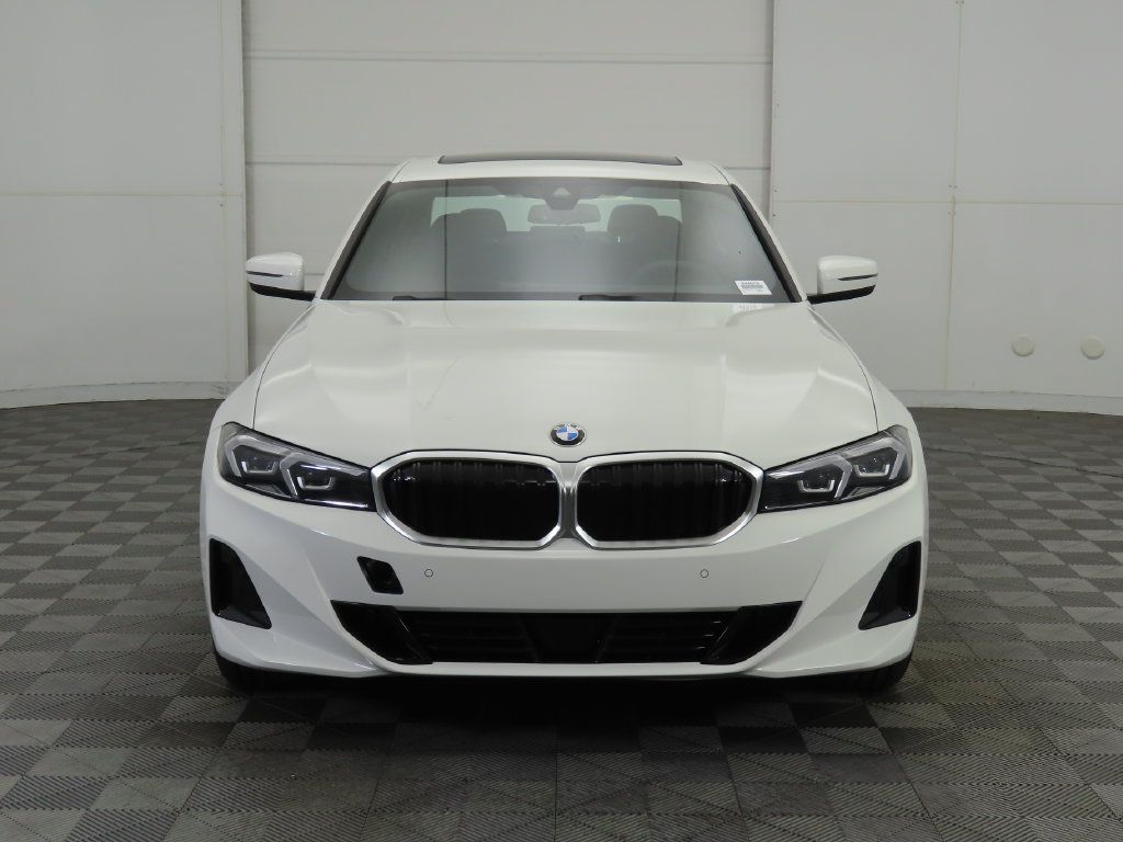 Used 2026 BMW 330i Sedan w/ Convenience Package RWD image 3