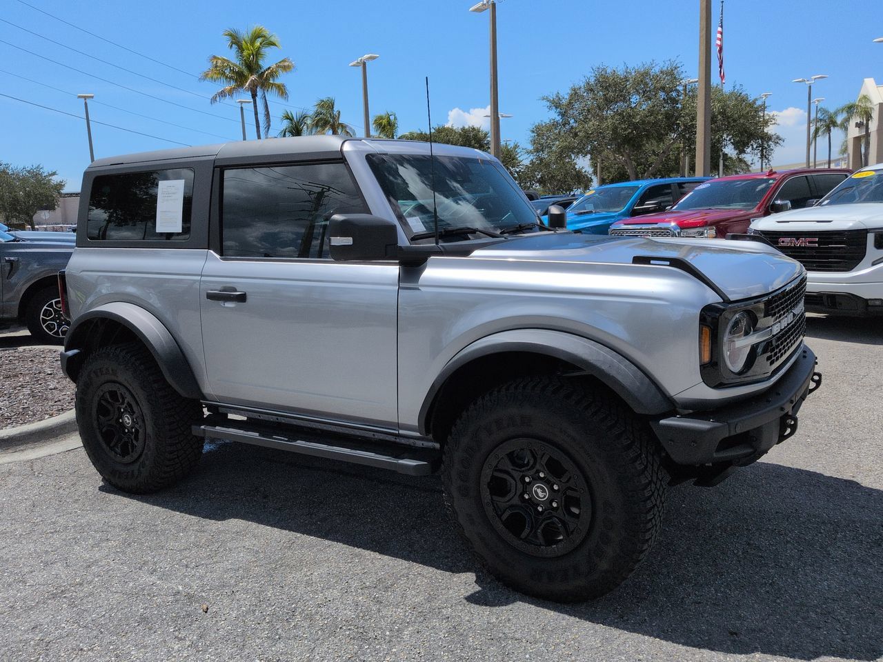 Used 2022 Ford Bronco Wildtrak AWD/4WD image 2