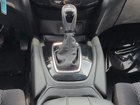 Used 2019 Nissan Rogue Sport S FWD image 20