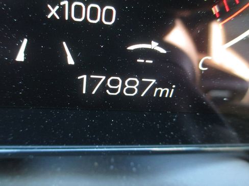 Used 2025 GMC Yukon XL Elevation w/ Elevation Premium Package image 35