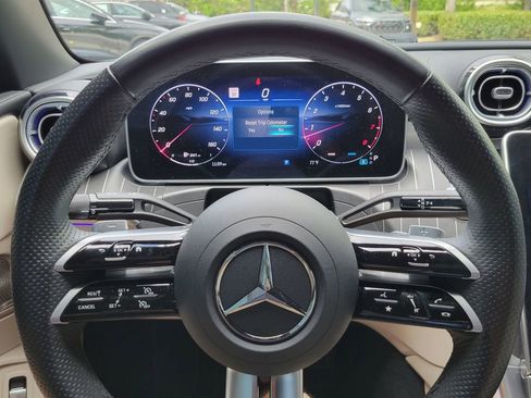 Used 2024 Mercedes-Benz CLE 450 4MATIC Cabriolet image 17