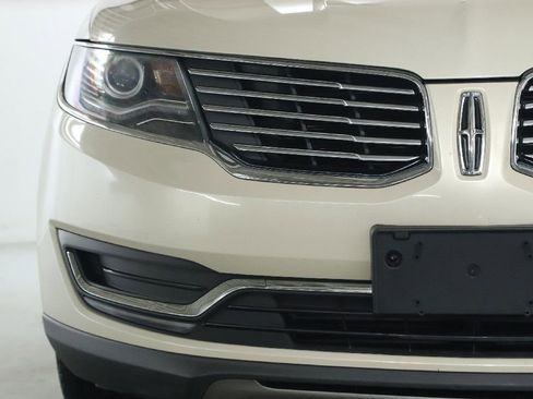 Used 2016 Lincoln MKX Reserve w/ Climate Package image 7
