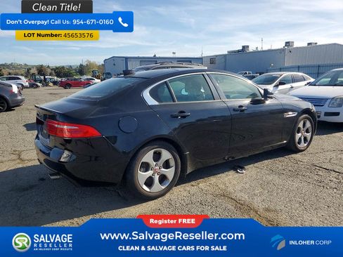 Used 2017 Jaguar XE RWD image 4