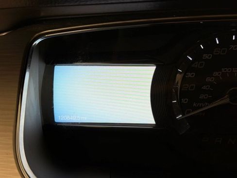 Used 2013 Ford Taurus SEL image 17