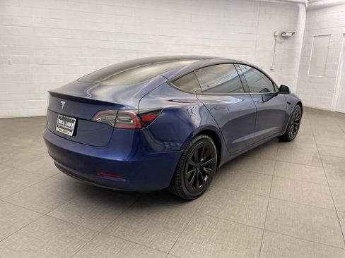 Used 2023 Tesla Model 3 Standard Range image 5