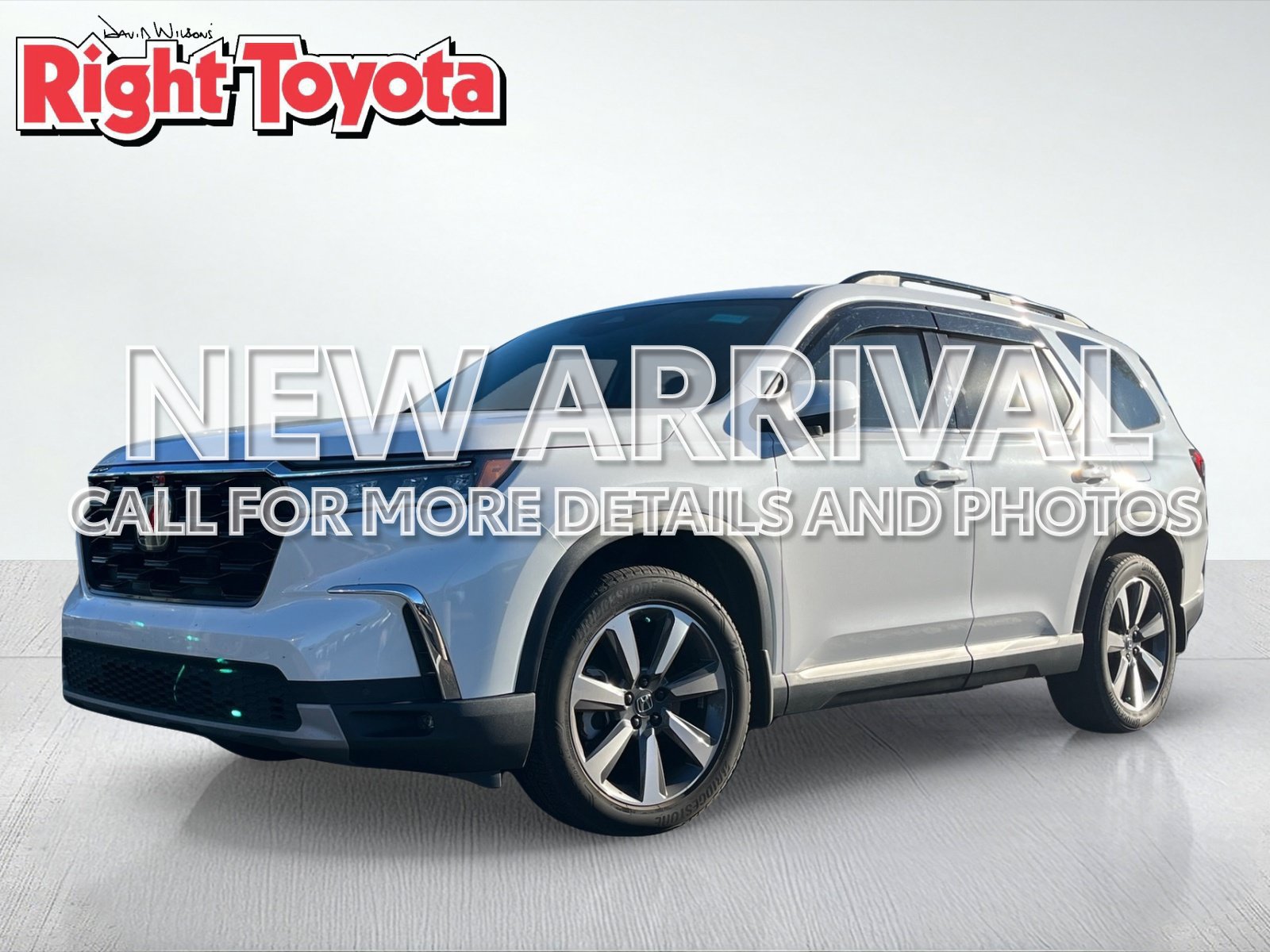 Used 2024 Honda Pilot Elite image 1