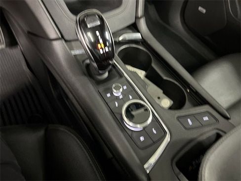 Certified 2020 Cadillac XT6 Sport image 16