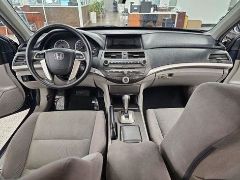 Used 2012 Honda Accord LX image 9