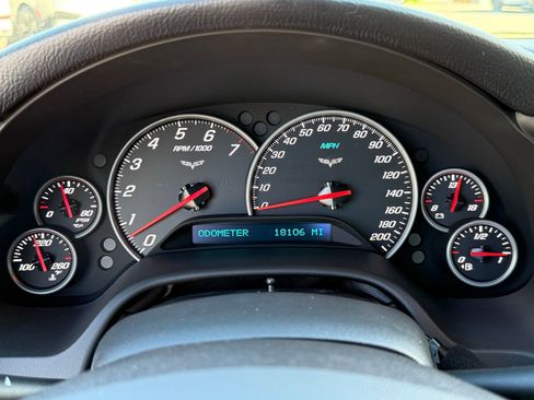 Used 2011 Chevrolet Corvette Coupe w/ Preferred Equipment Group image 25