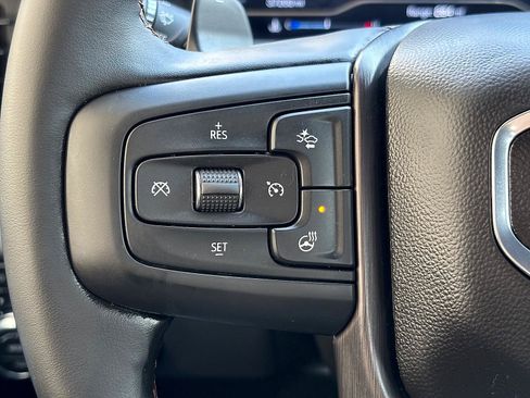 Used 2025 GMC Sierra 1500 AT4 w/ AT4 Premium Package AWD/4WD image 36