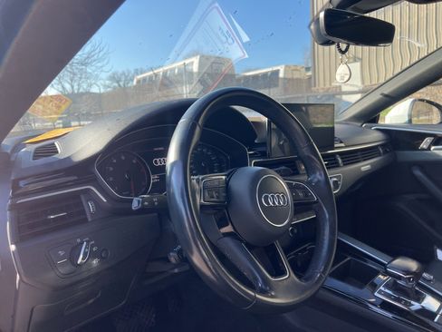 Used 2022 Audi A5 2.0T Premium image 11