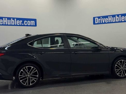 Used 2025 Toyota Camry XLE w/ Premium Plus Package AWD/4WD image 8