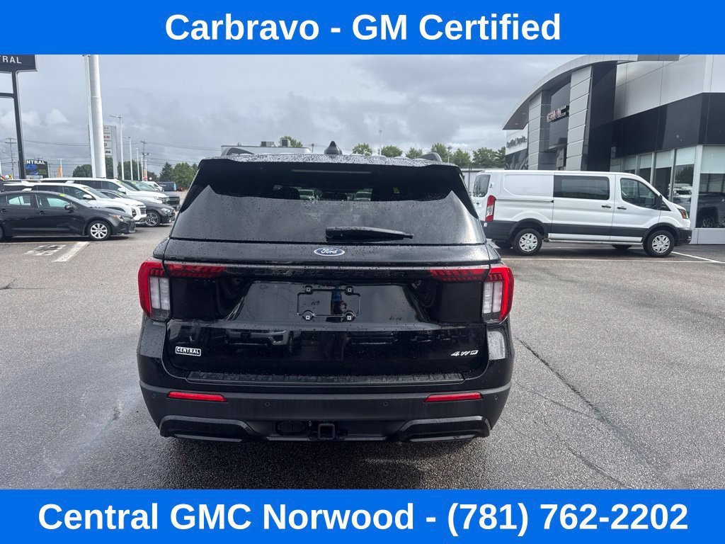 Used 2025 Ford Explorer ST-Line AWD/4WD image 4