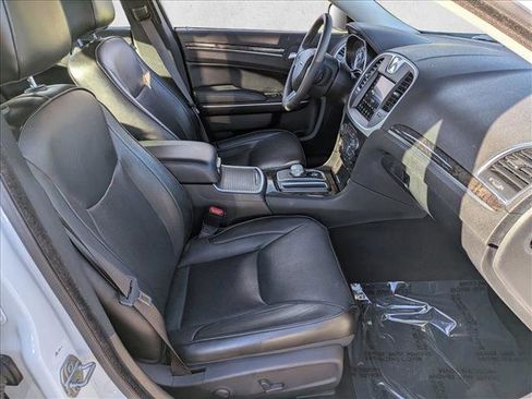 Used 2022 Chrysler 300 Touring L w/ Popular Equipment Group image 20