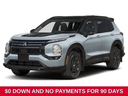 Used 2025 Mitsubishi Outlander SE