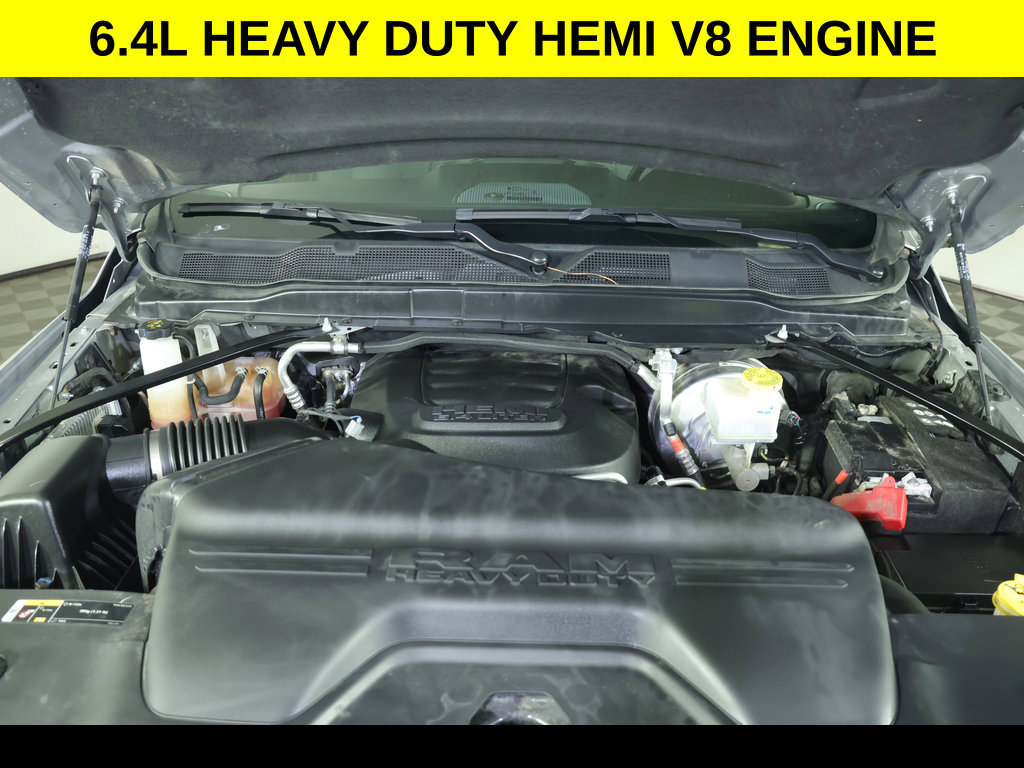 Used 2024 RAM 2500 Big Horn w/ Night Edition AWD/4WD image 5